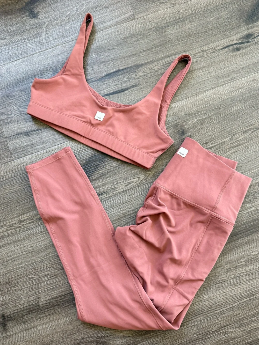 Vuori Rosewood Set - Daily Bra & Pocket Legging Set - Soft Mauve Tone